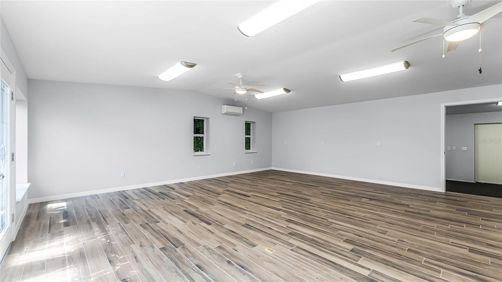 214 SCHOONER AVE, EDGEWATER, FL, 32141