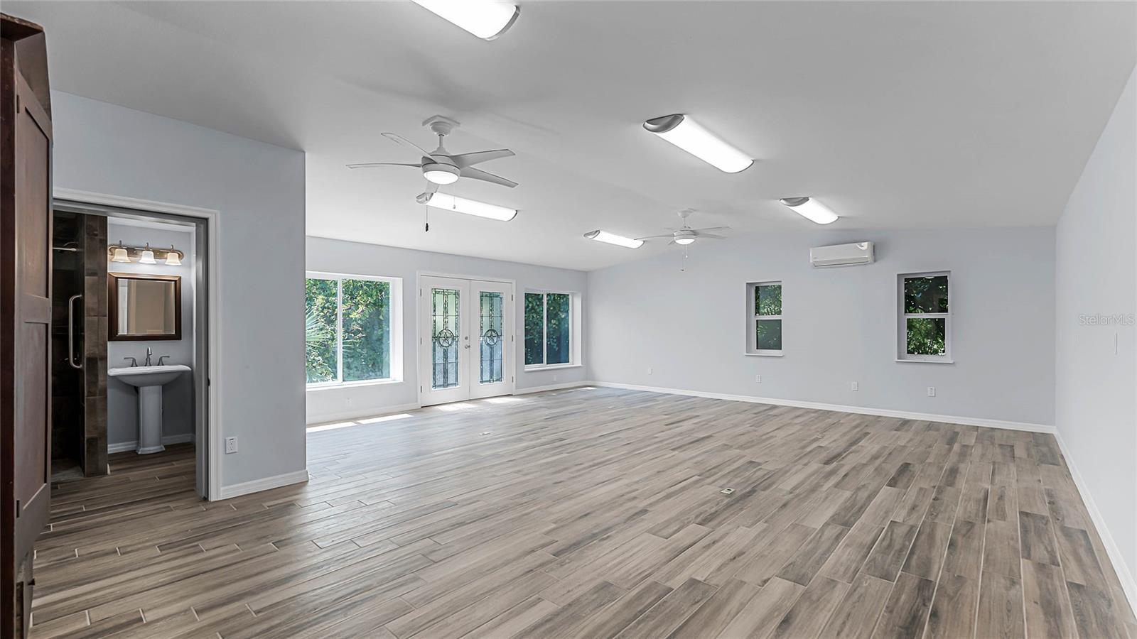 214 SCHOONER AVE, EDGEWATER, FL, 32141