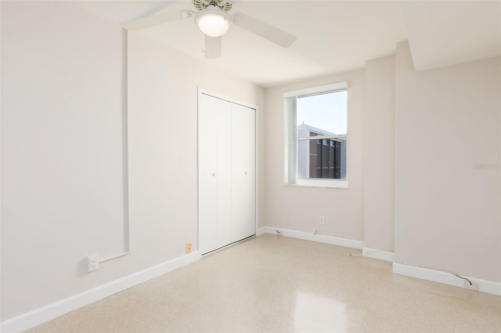 10355 PARADISE BLVD #1015, TREASURE ISLAND, FL, 33706