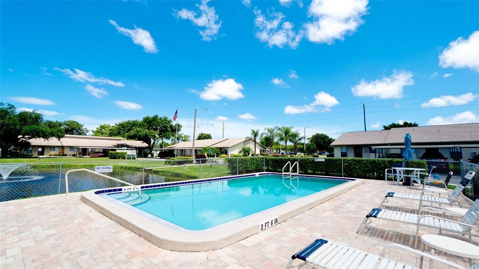 2704 60TH AVENUE PLZ S #2704, BRADENTON, FL, 34207