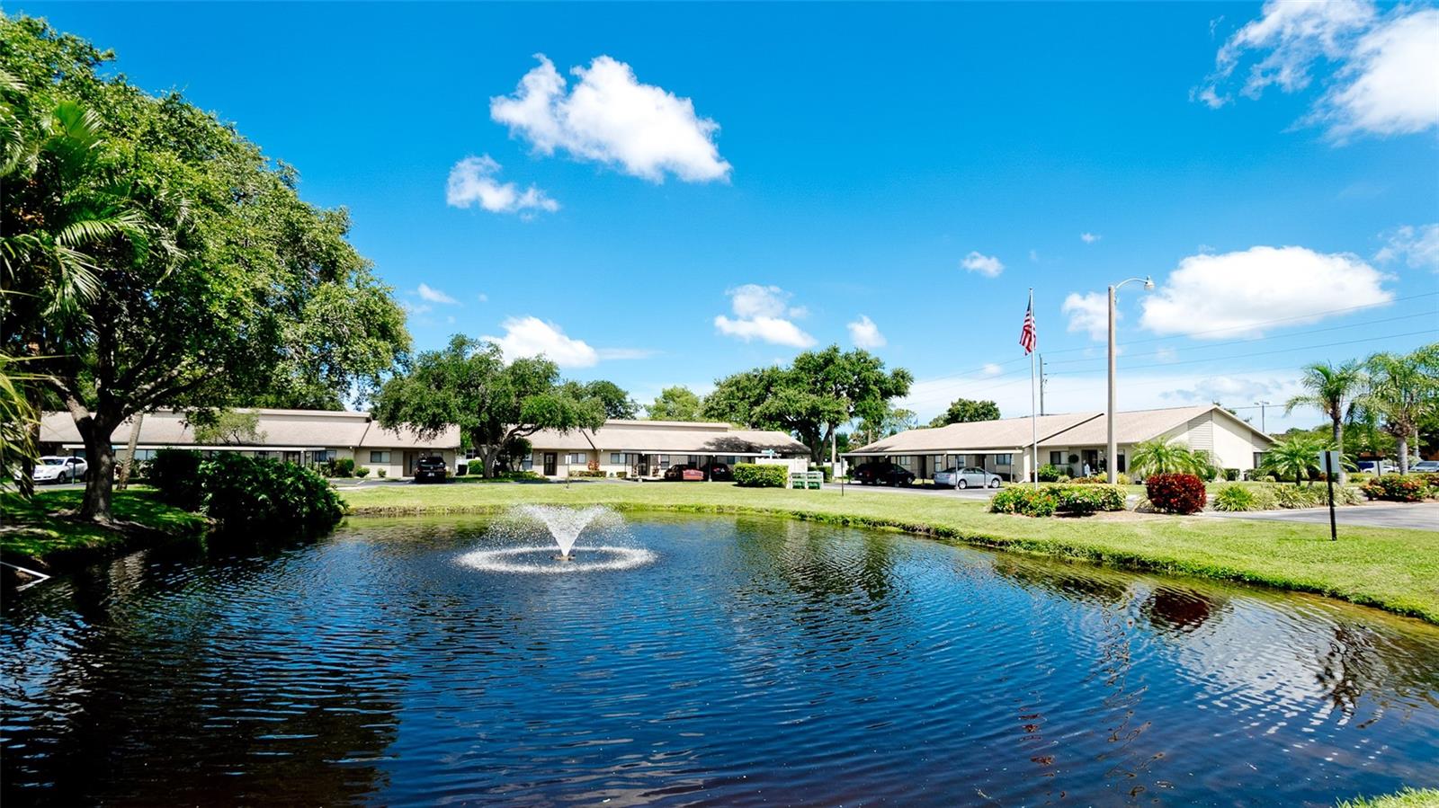 2704 60TH AVENUE PLZ S #2704, BRADENTON, FL, 34207