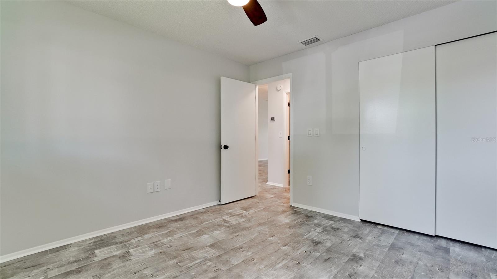 2704 60TH AVENUE PLZ S #2704, BRADENTON, FL, 34207