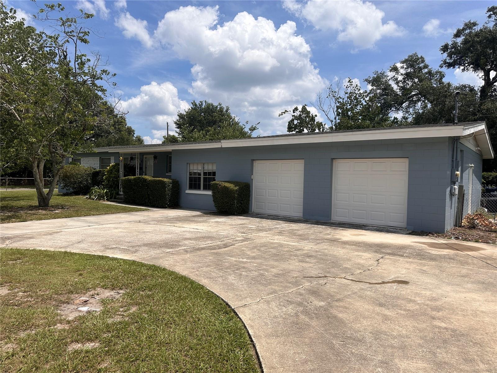 1951 S CRYSTAL LAKE DR, ORLANDO, FL, 32806