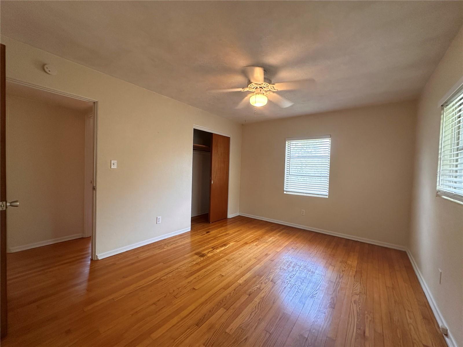 1951 S CRYSTAL LAKE DR, ORLANDO, FL, 32806