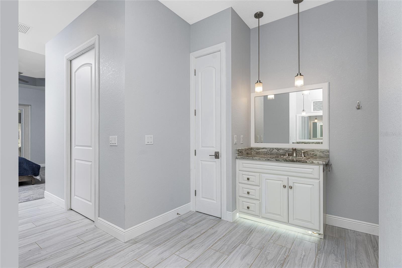 496 BOUNDARY BLVD, ROTONDA WEST, FL, 33947
