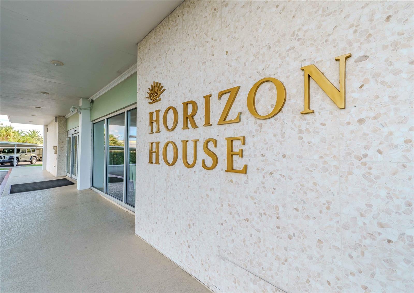 31 ISLAND WAY #907, CLEARWATER BEACH, FL, 33767