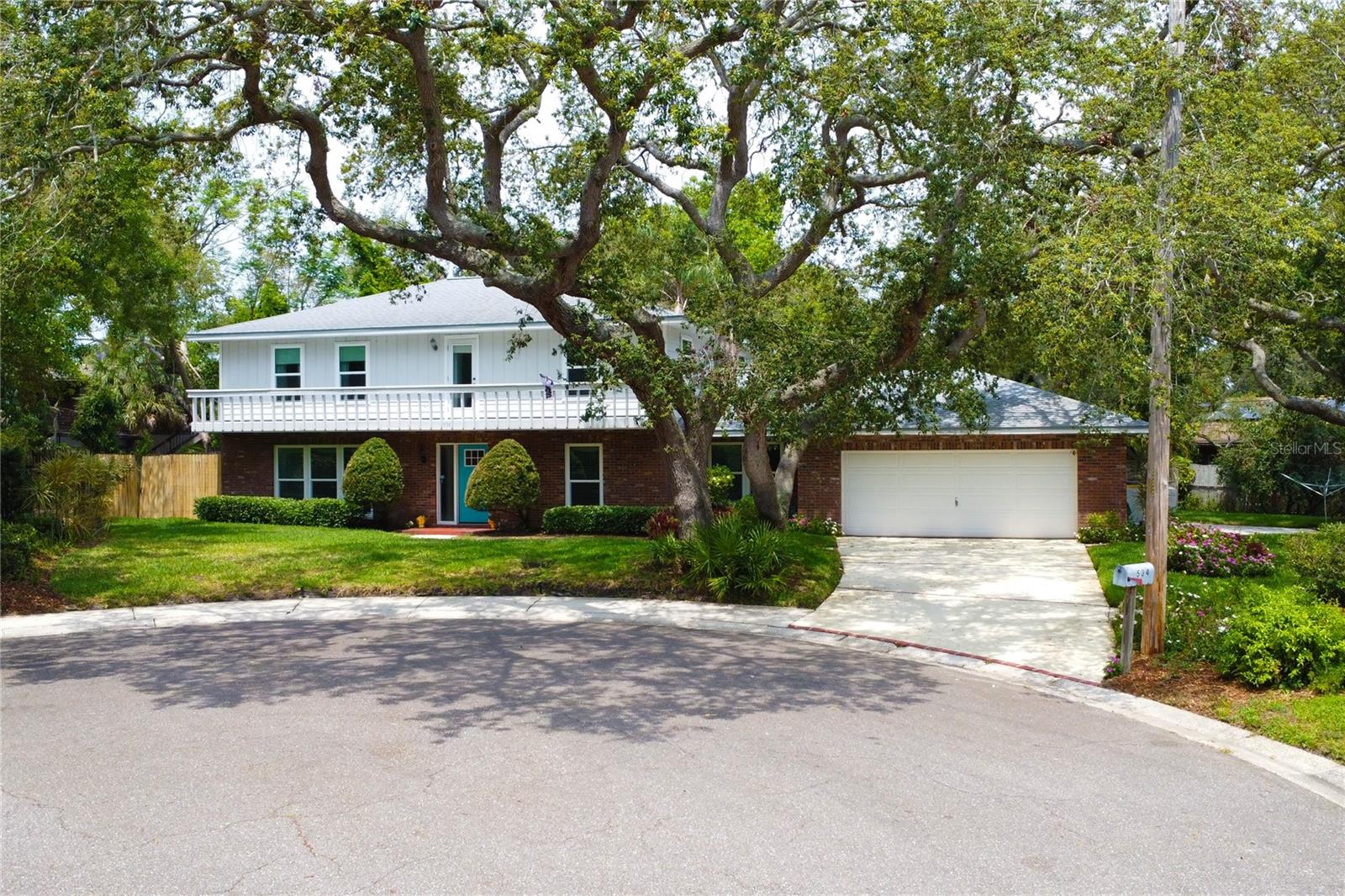 31 ISLAND WAY #907, CLEARWATER BEACH, FL, 33767