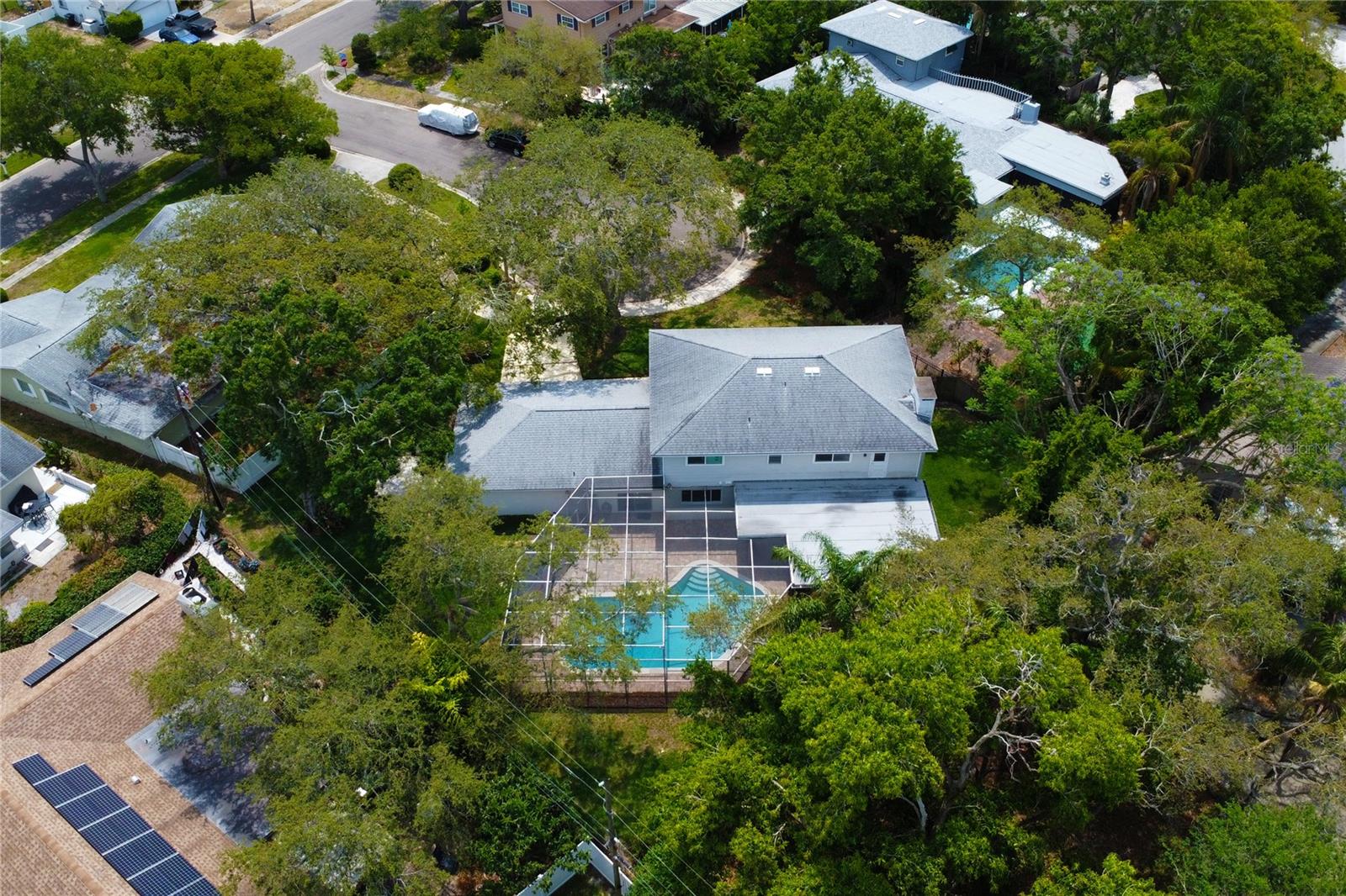 31 ISLAND WAY #907, CLEARWATER BEACH, FL, 33767