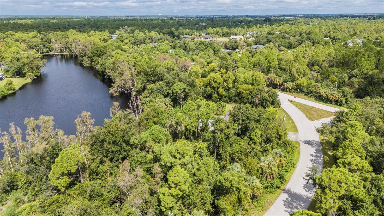 12159 DEL RIO DR, PUNTA GORDA, FL, 33955