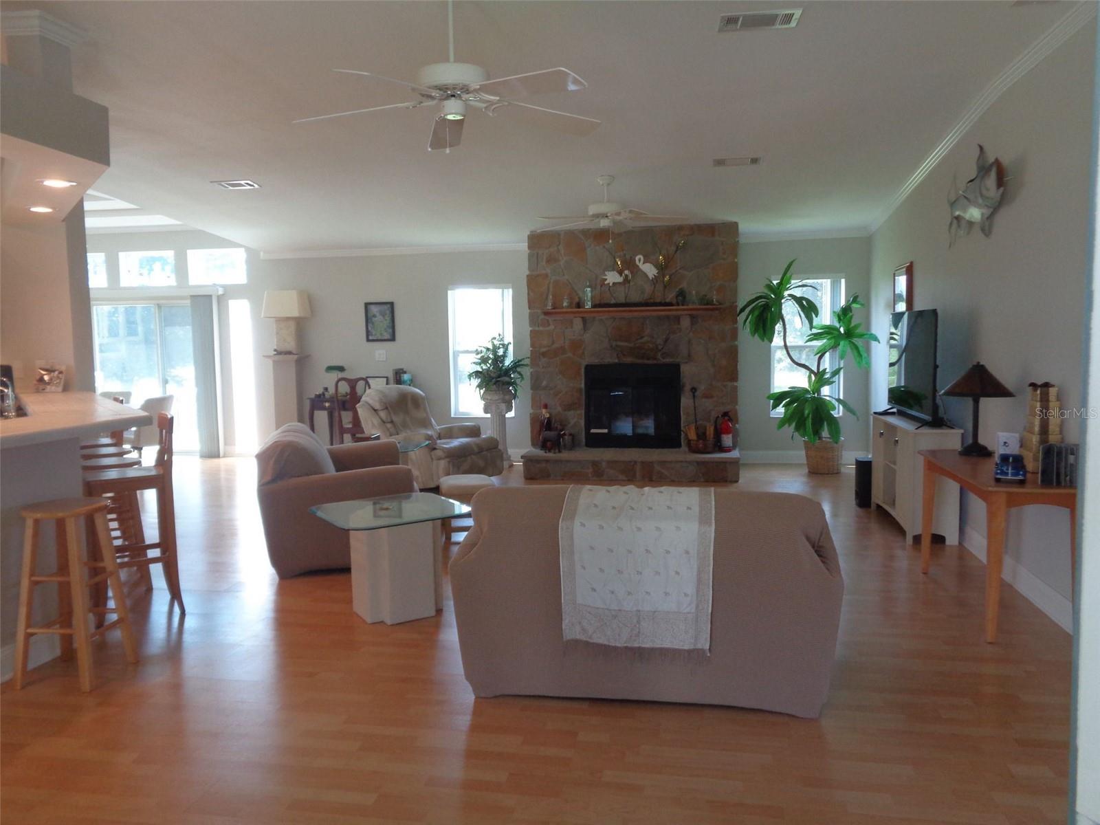 31241 WASHINGTON LOOP RD, PUNTA GORDA, FL, 33982