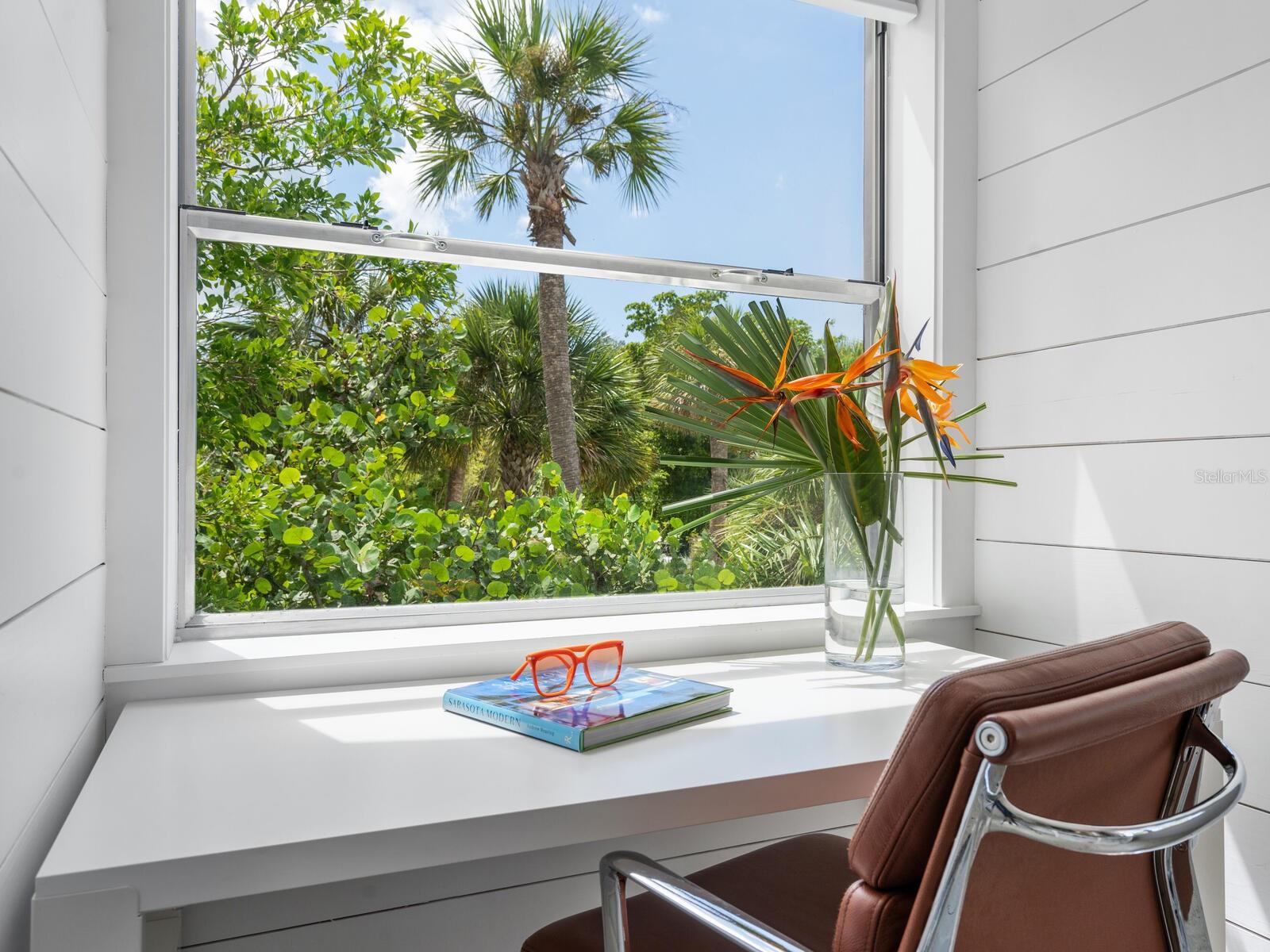 7665 SANDERLING RD, SARASOTA, FL, 34242