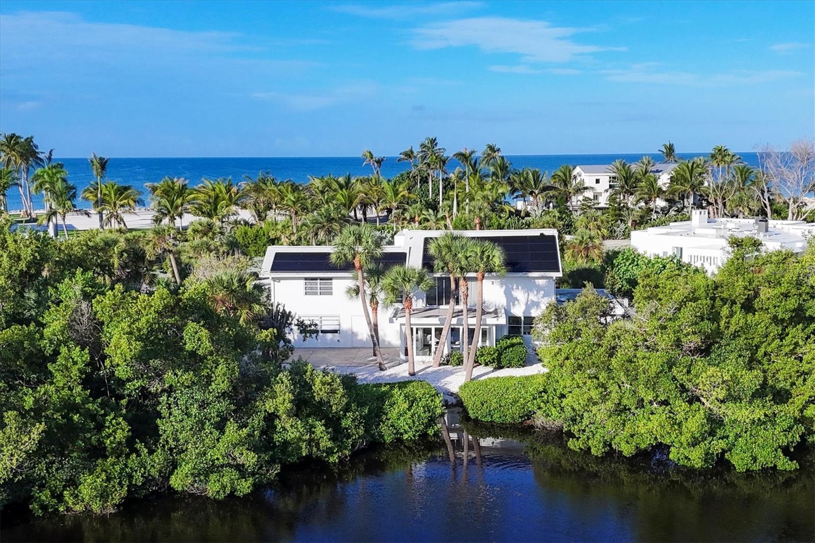 7665 SANDERLING RD, SARASOTA, FL, 34242