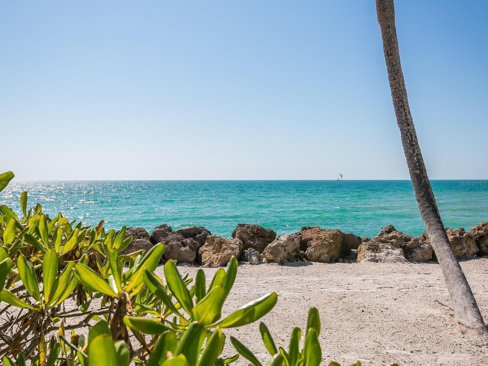 7665 SANDERLING RD, SARASOTA, FL, 34242