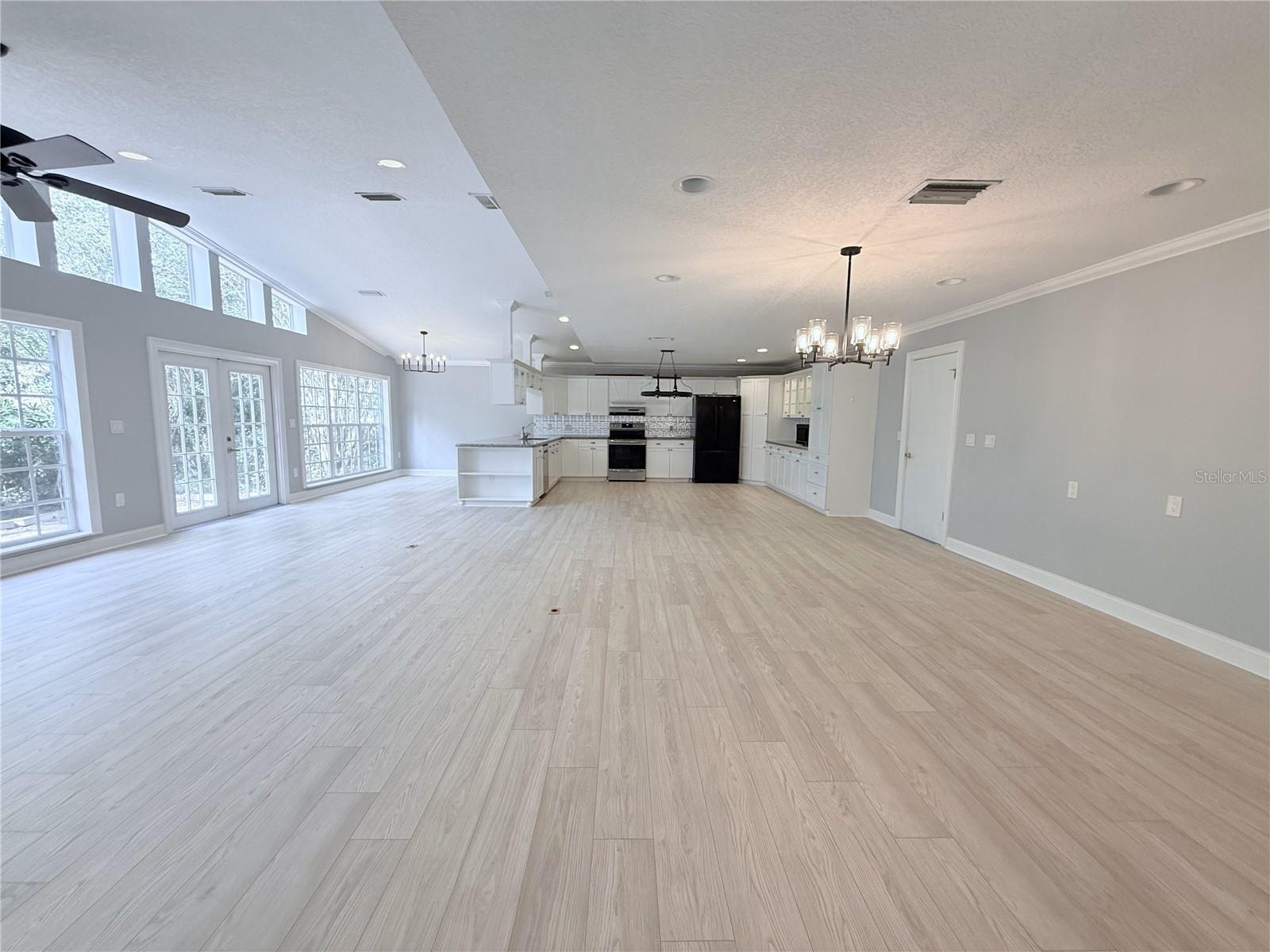 6924 GREENHILL PL, TAMPA, FL, 33617