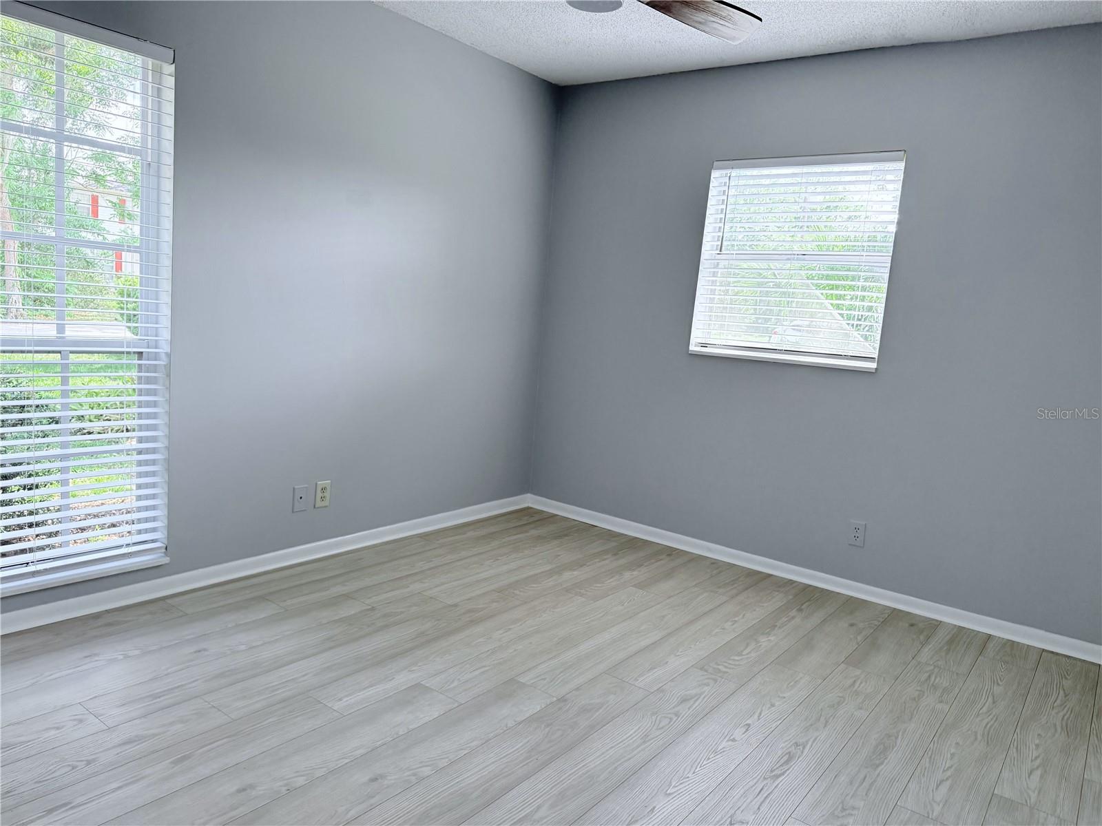 6924 GREENHILL PL, TAMPA, FL, 33617