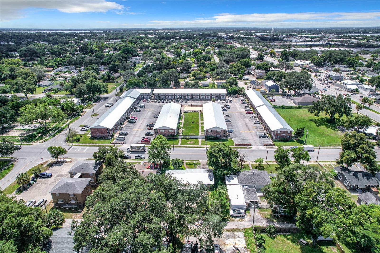 127 AVENUE C SE, WINTER HAVEN, FL, 33880