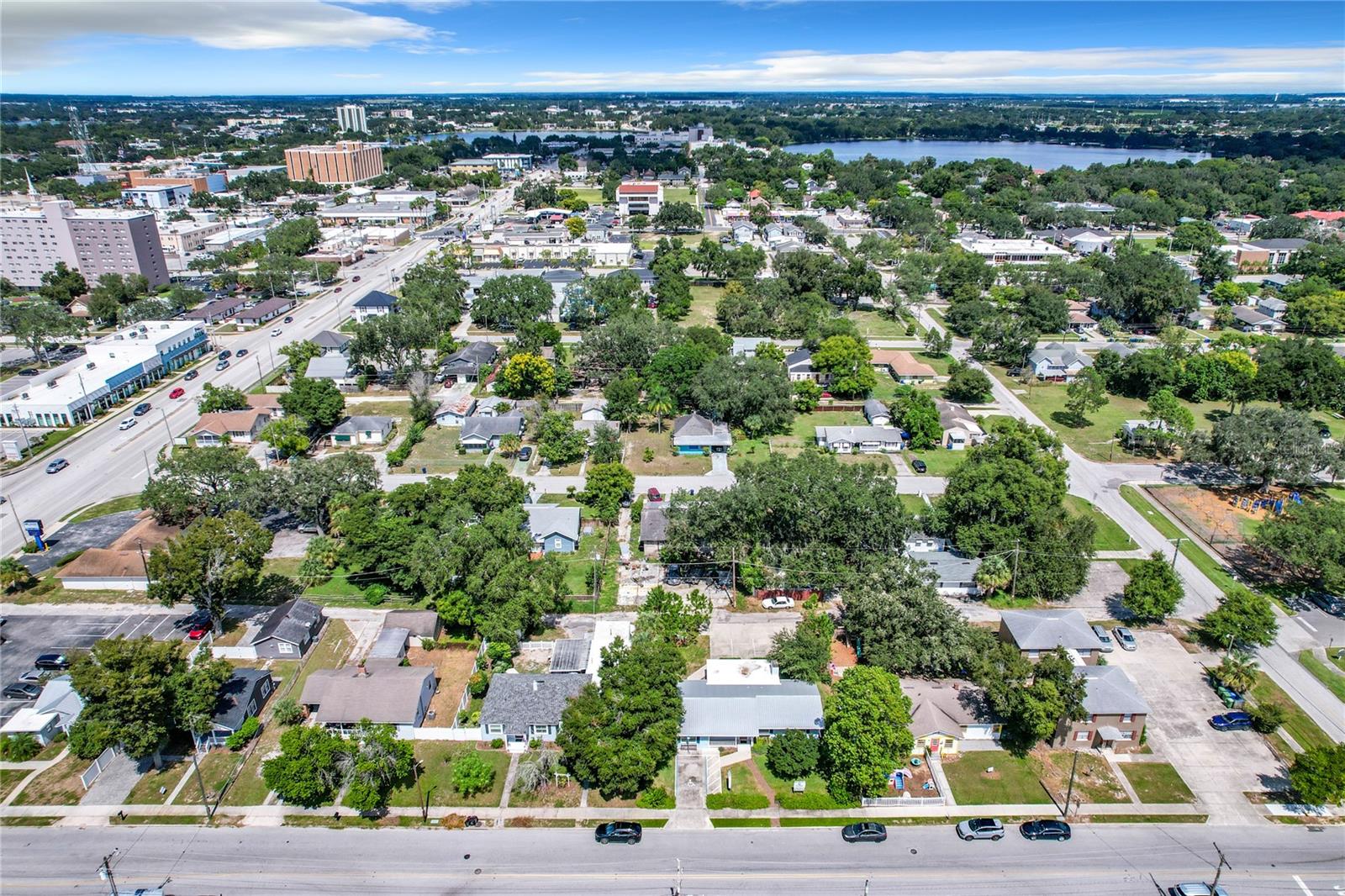 127 AVENUE C SE, WINTER HAVEN, FL, 33880
