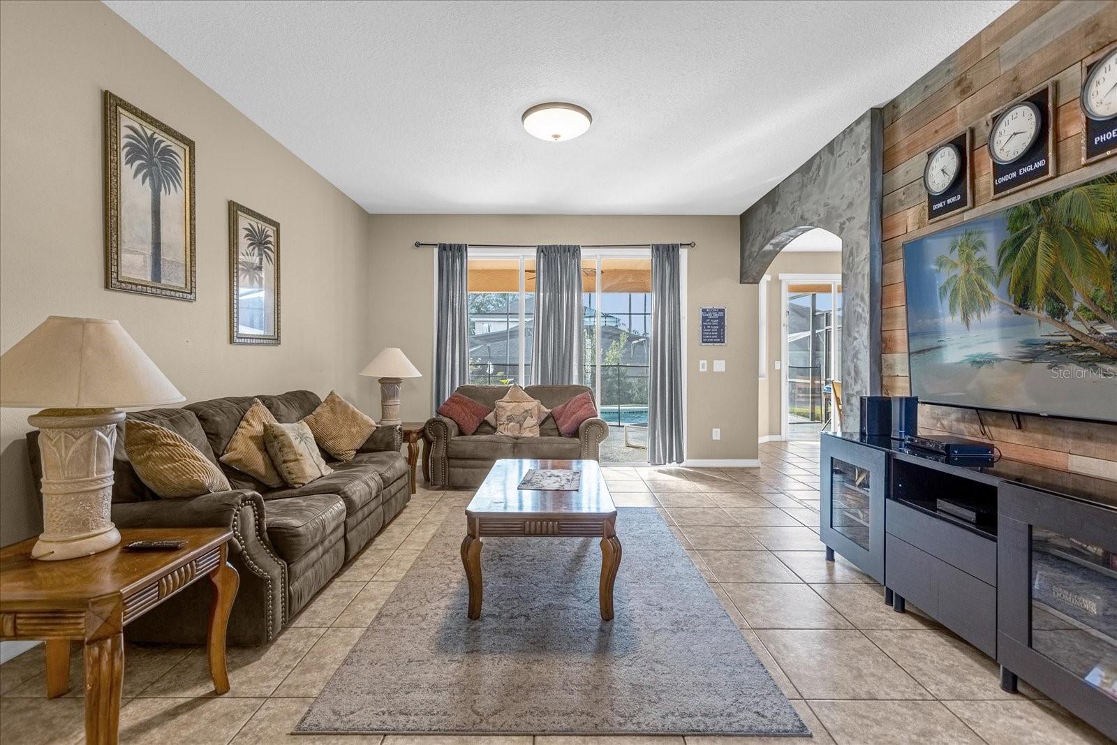476 CALABAY PARC BLVD, DAVENPORT, FL, 33897