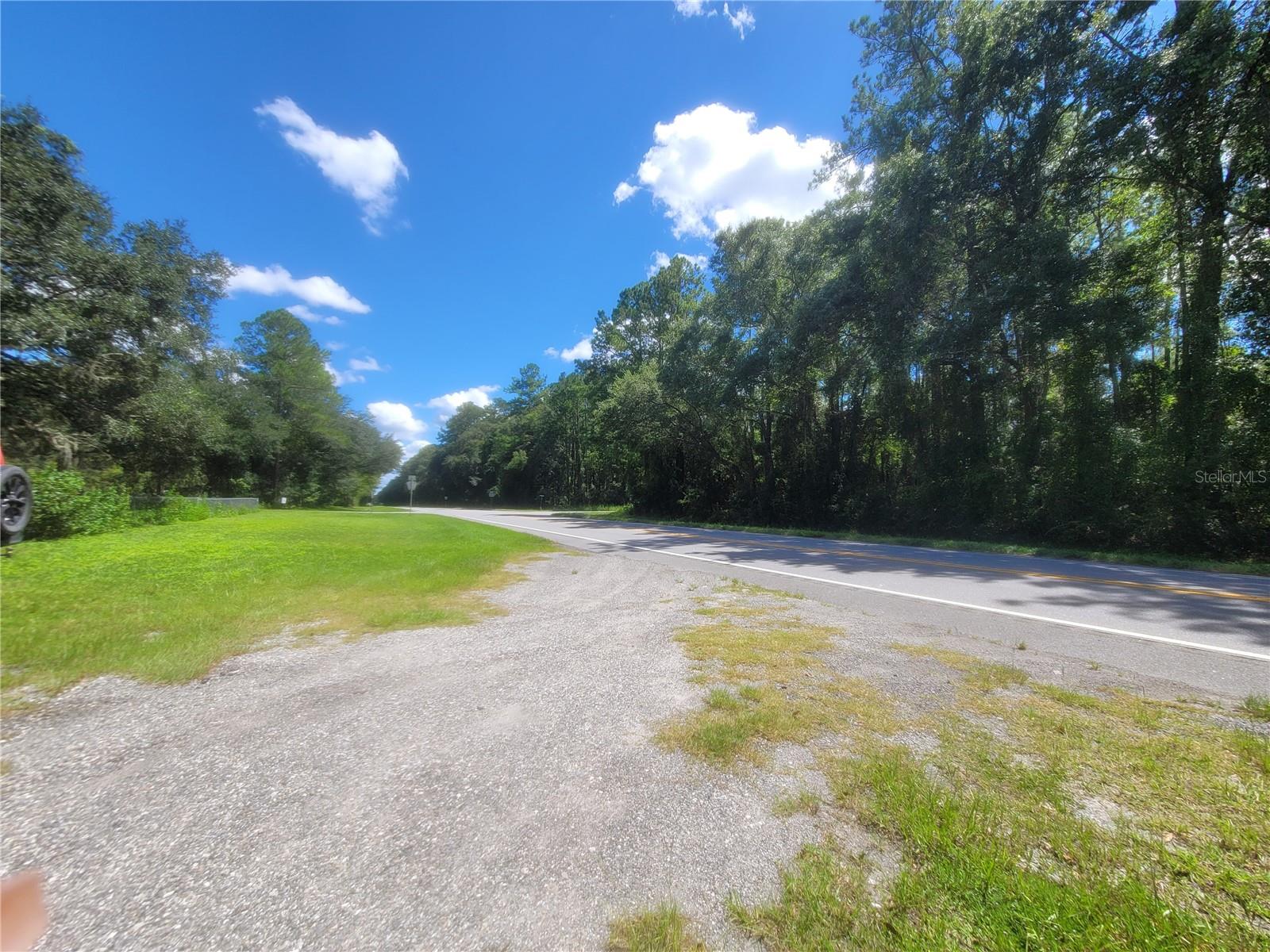 8717 SE STATE ROAD 100, LULU, FL, 32061