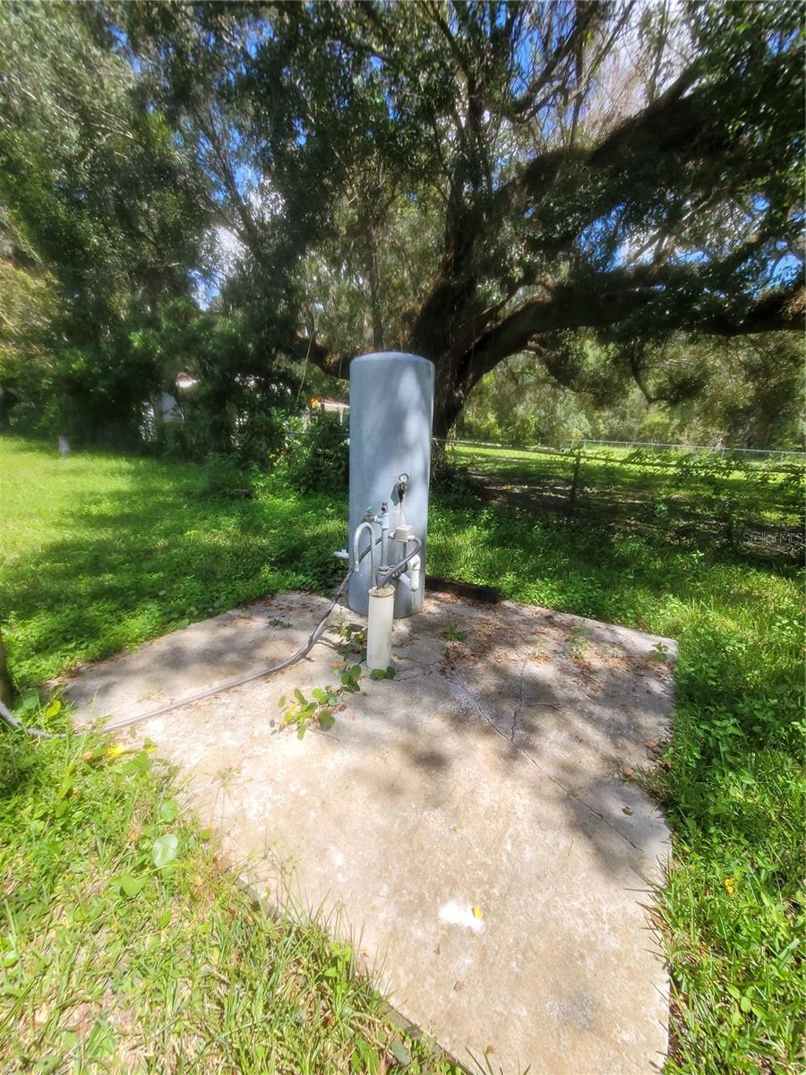 8717 SE STATE ROAD 100, LULU, FL, 32061