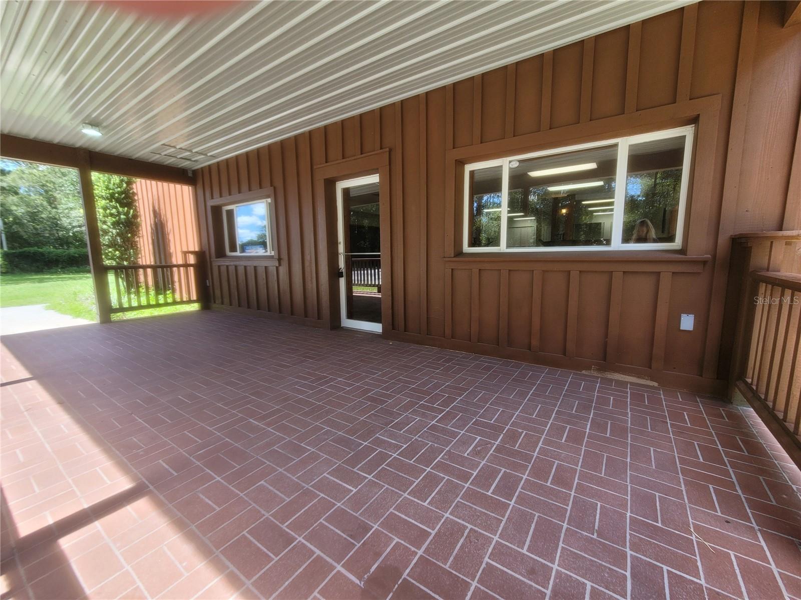 8717 SE STATE ROAD 100, LULU, FL, 32061