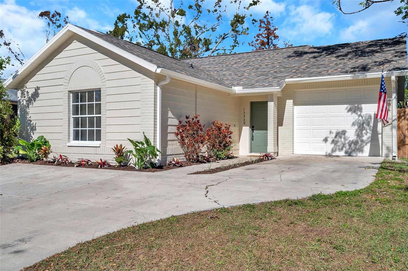 13339 LARAWAY DR, RIVERVIEW, FL, 33579