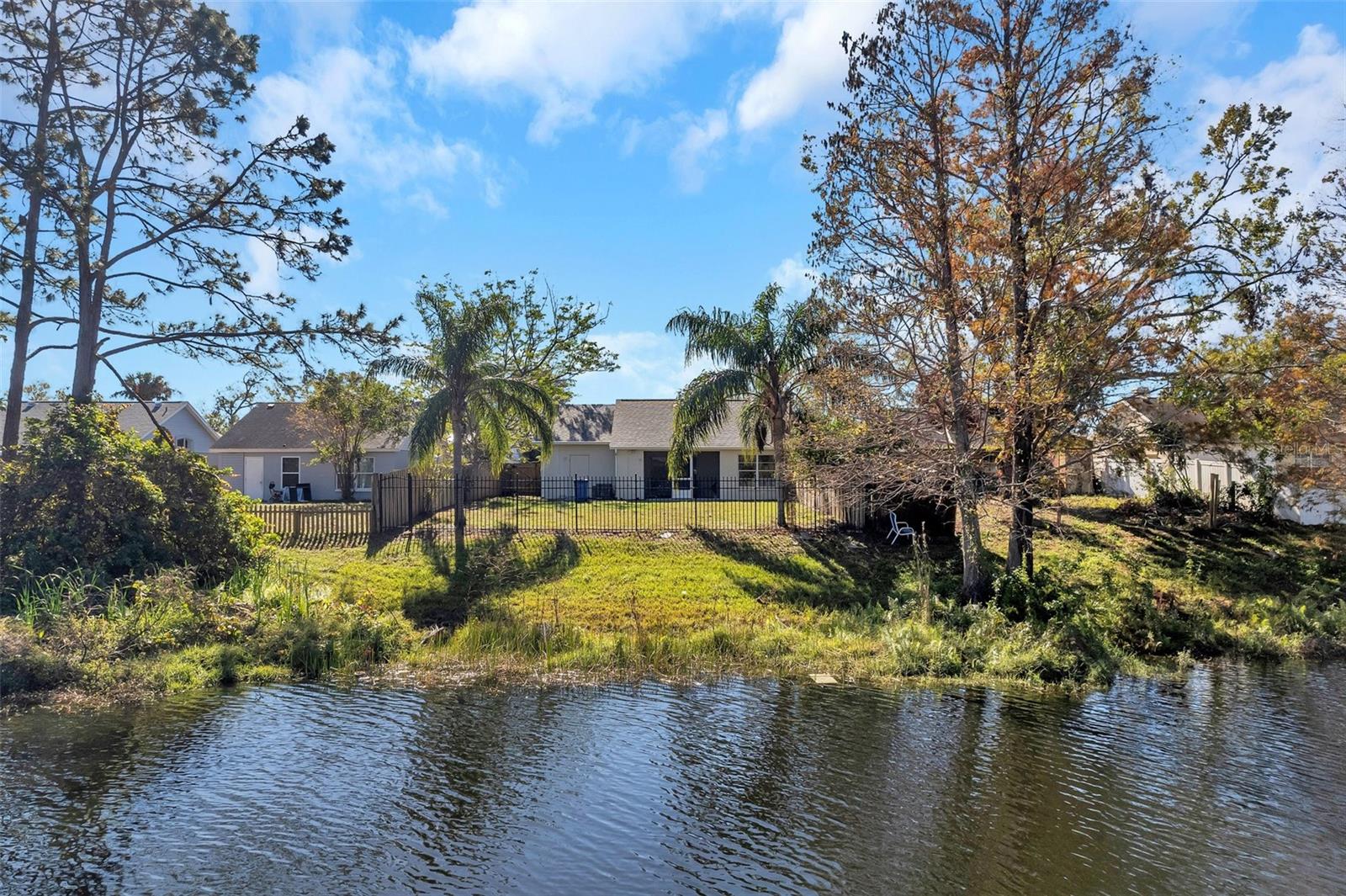 13339 LARAWAY DR, RIVERVIEW, FL, 33579