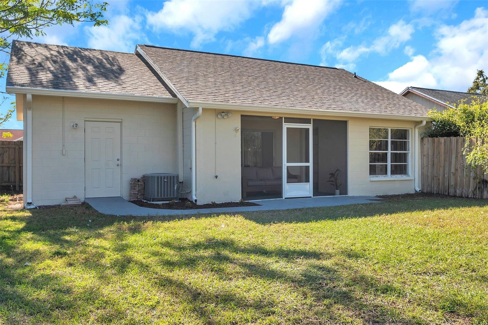 13339 LARAWAY DR, RIVERVIEW, FL, 33579