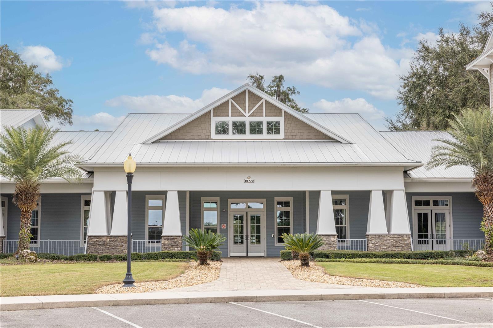 10643 GRAND OAKS BLVD, OXFORD, FL, 34484