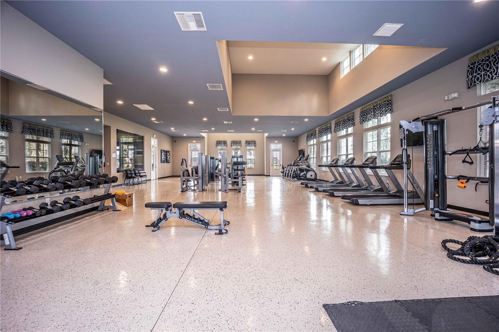 10643 GRAND OAKS BLVD, OXFORD, FL, 34484