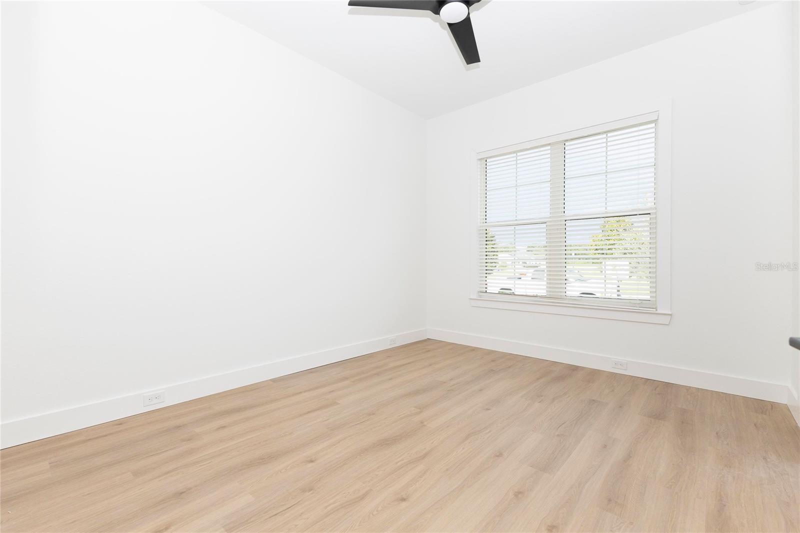 10619 GRAND OAKS BLVD, OXFORD, FL, 34484