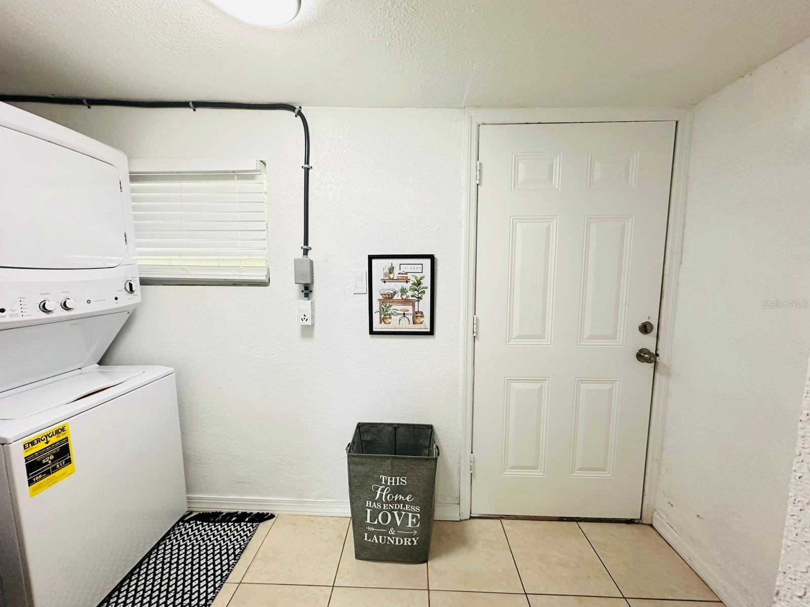 820 E 126TH AVE, TAMPA, FL, 33612