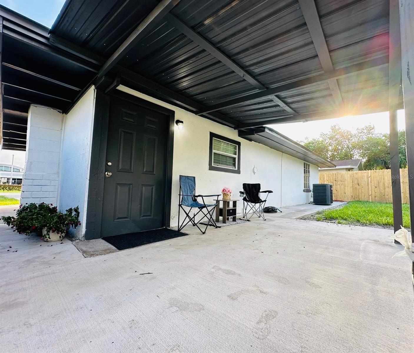820 E 126TH AVE, TAMPA, FL, 33612