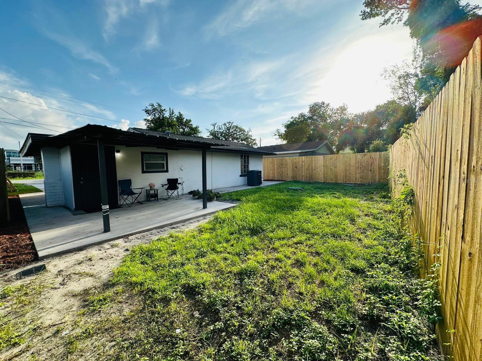 820 E 126TH AVE, TAMPA, FL, 33612