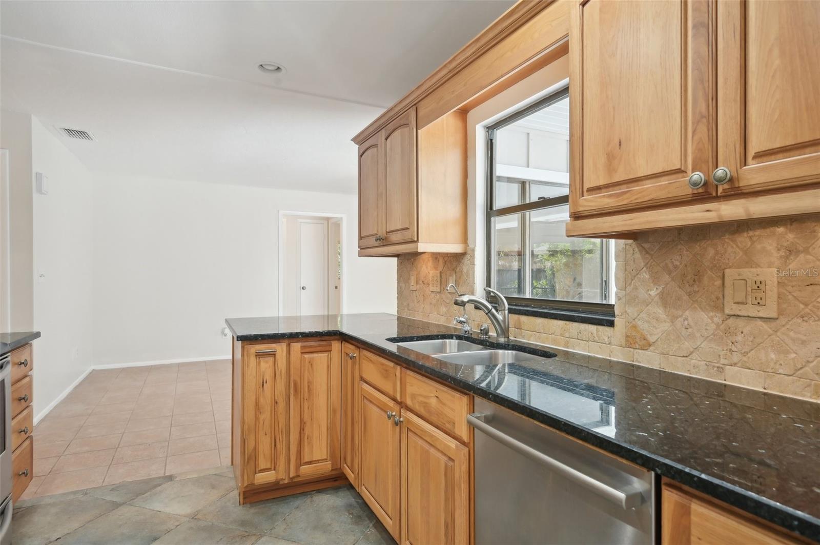 6605 POINTE WEST BLVD, BRADENTON, FL, 34209
