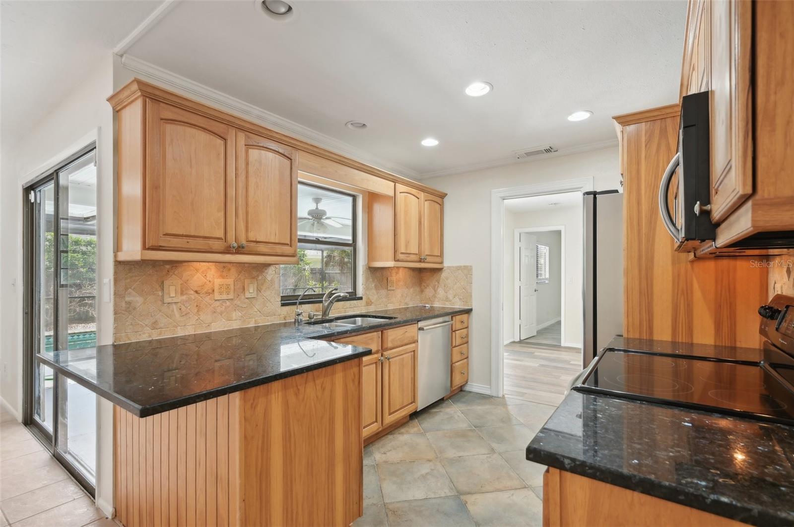 6605 POINTE WEST BLVD, BRADENTON, FL, 34209