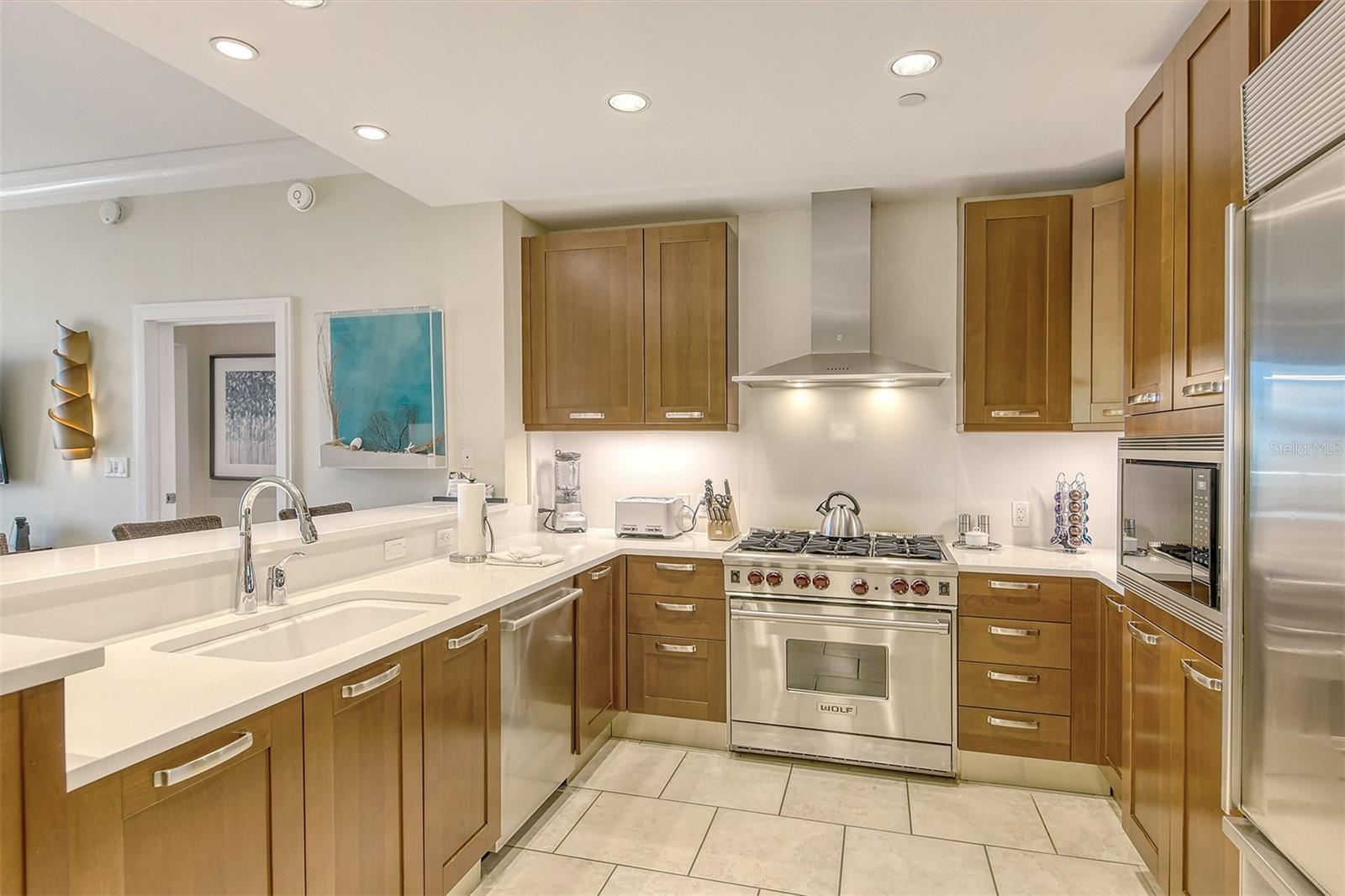 915 SEASIDE DR #613, Weeks 28-29, SARASOTA, FL, 34242