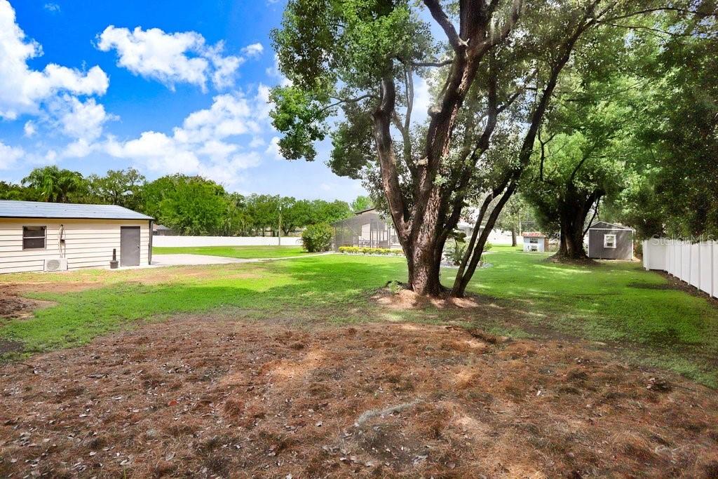 1401 E WHEELER RD, SEFFNER, FL, 33584