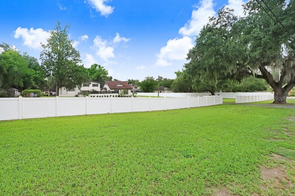 1401 E WHEELER RD, SEFFNER, FL, 33584