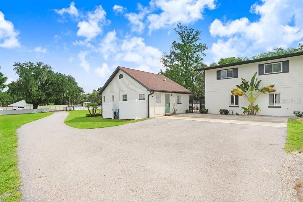 1401 E WHEELER RD, SEFFNER, FL, 33584