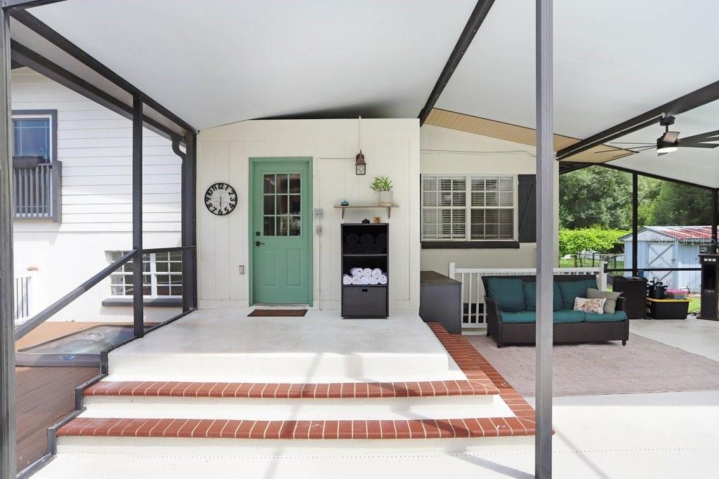 1401 E WHEELER RD, SEFFNER, FL, 33584