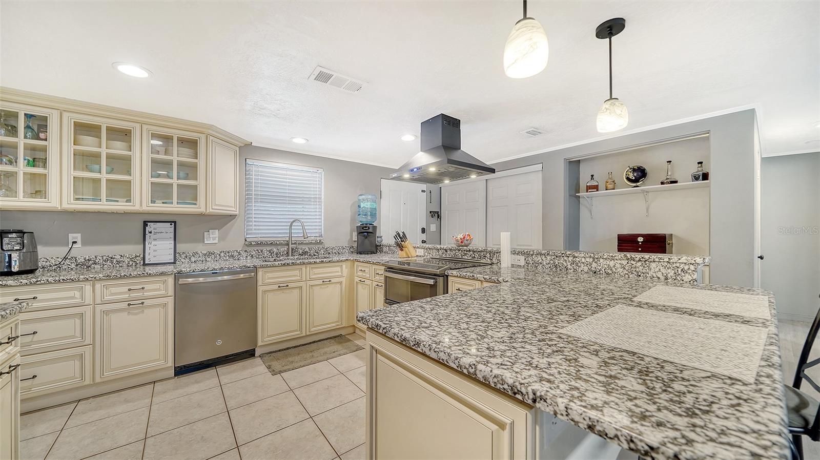 3772 DESOTO RD, SARASOTA, FL, 34235