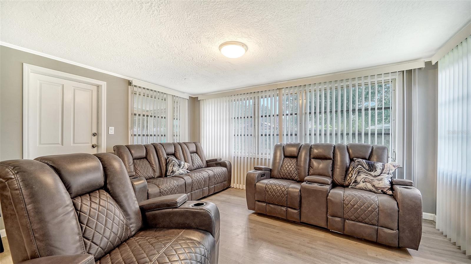 3772 DESOTO RD, SARASOTA, FL, 34235
