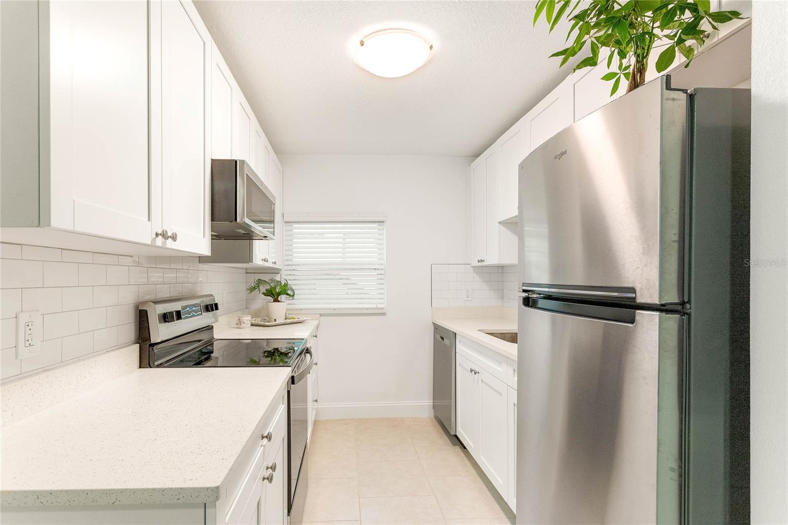 118 W SLIGH AVE, TAMPA, FL, 33604