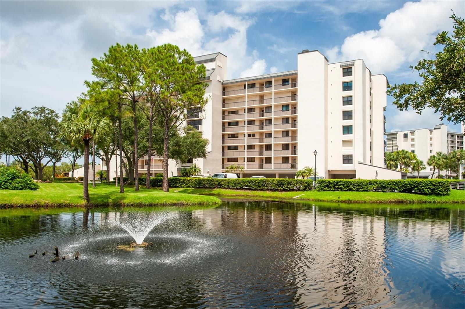 11590 SHIPWATCH DR #548, LARGO, FL, 33774