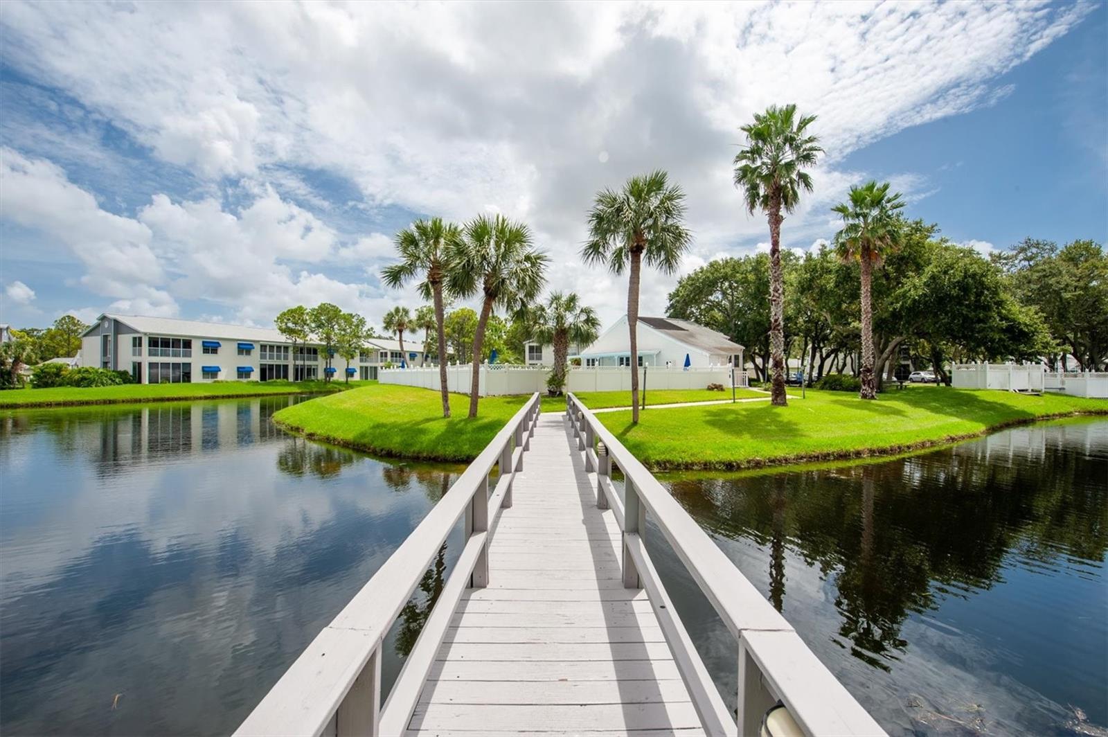 11590 SHIPWATCH DR #548, LARGO, FL, 33774