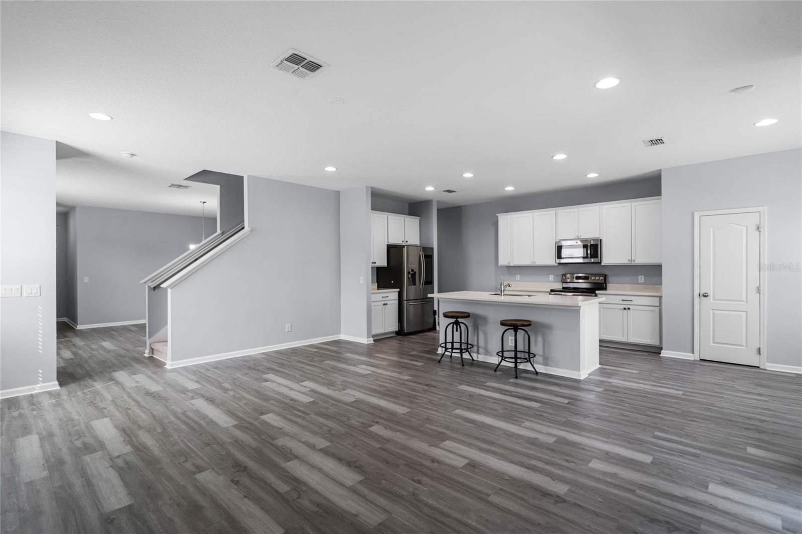 17094 GATHERING PLACE CIR, CLERMONT, FL, 34711