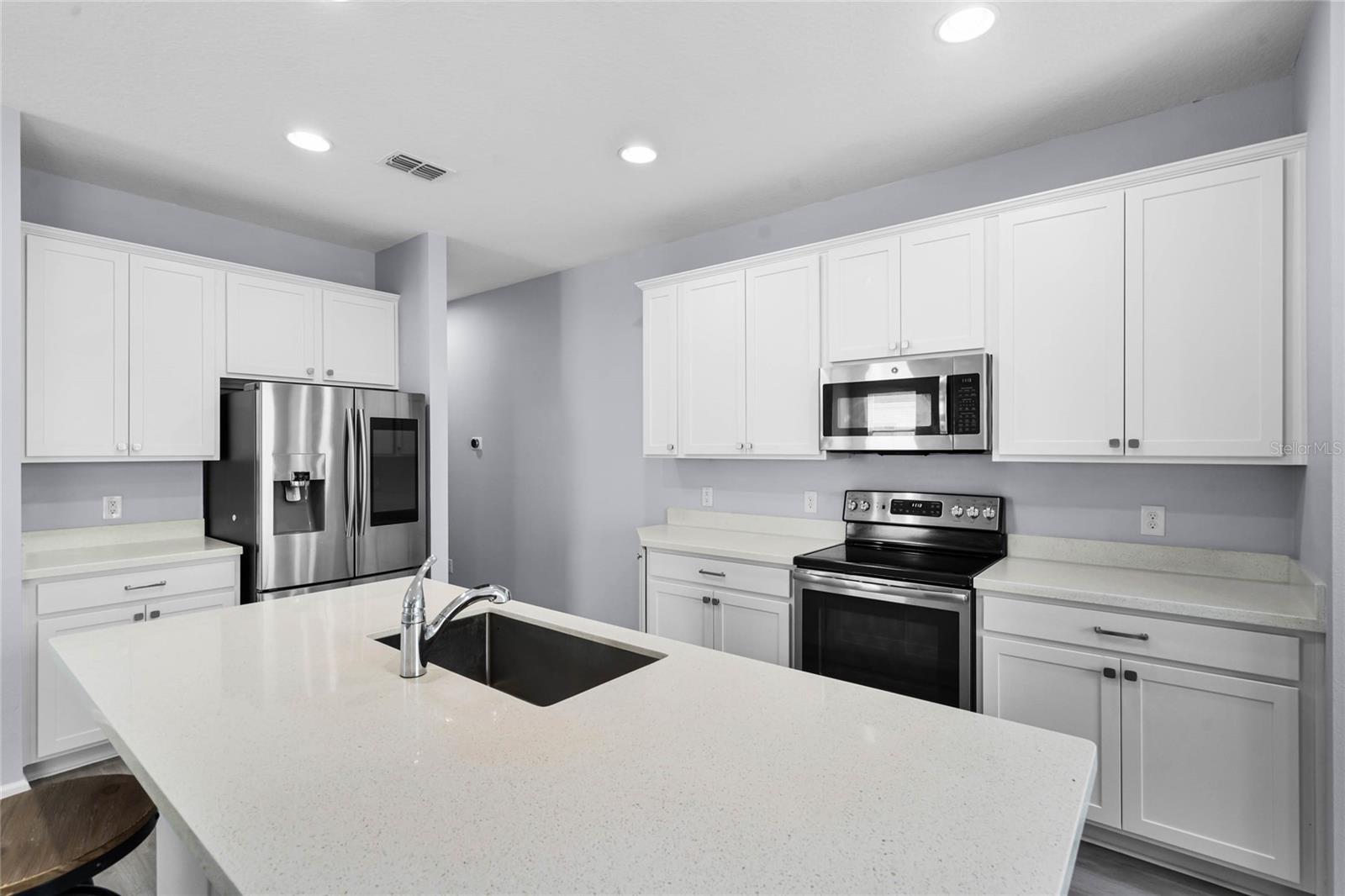 17094 GATHERING PLACE CIR, CLERMONT, FL, 34711
