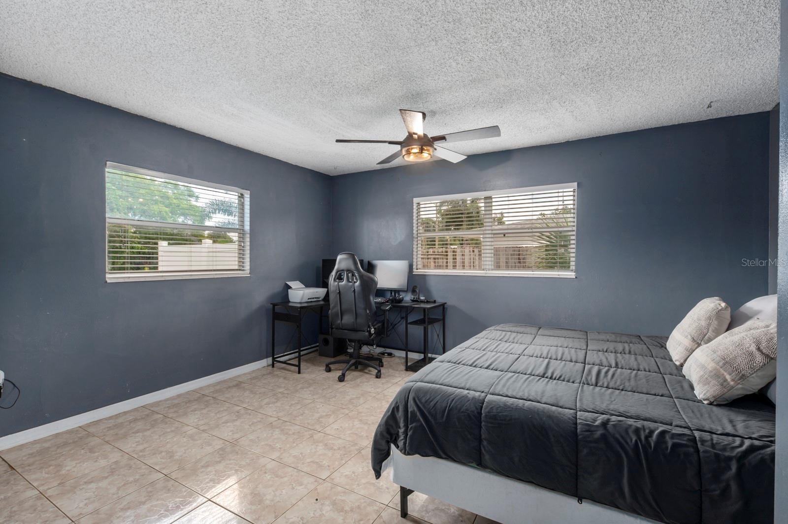 4335 MACEACHEN BLVD, SARASOTA, FL, 34233