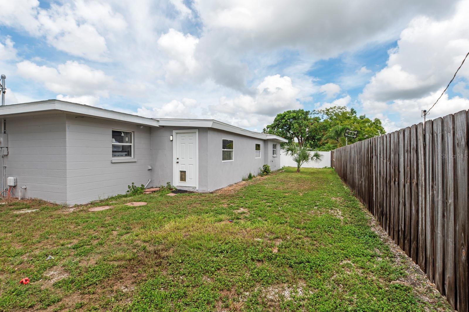 4335 MACEACHEN BLVD, SARASOTA, FL, 34233